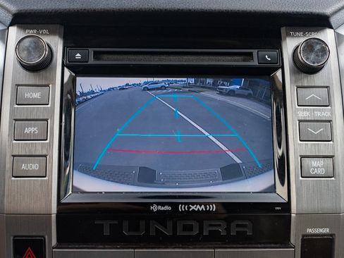 Used 2014 Toyota Tundra SR5 w/ SR5 Upgrade Package AWD/4WD image 19