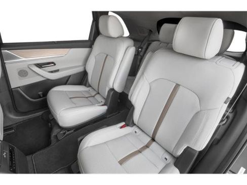 Used 2024 MAZDA CX-90 Plug-In Hybrid w/ Premium Plus AWD/4WD image 16