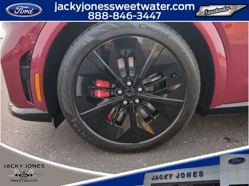 New 2025 Ford Mustang Mach-E GT image 10