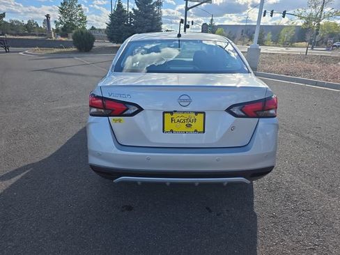 Used 2025 Nissan Versa S w/ Trunk Package FWD image 4