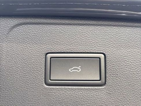 New 2026 Volkswagen Atlas Peak Edition AWD/4WD image 36