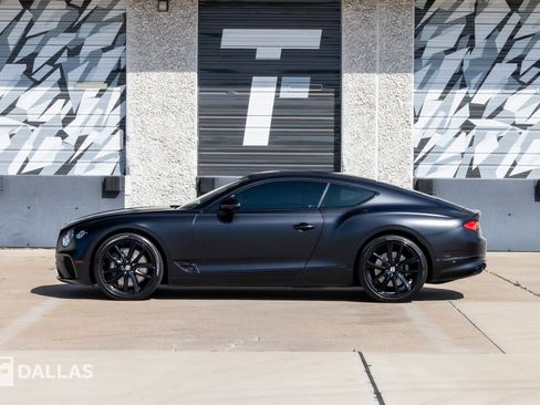 Used 2022 Bentley Continental GT image 8