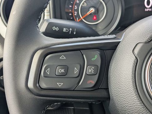 New 2026 Jeep Gladiator Sport AWD/4WD image 24