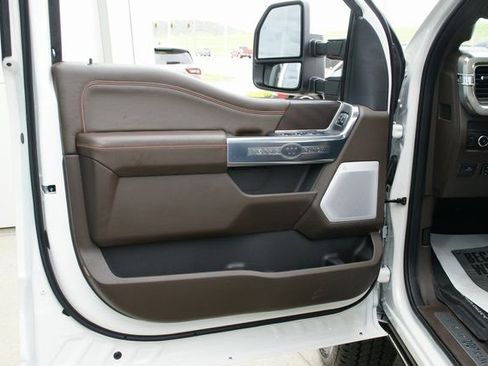 New 2025 Ford F250 King Ranch w/ Chrome Package image 19