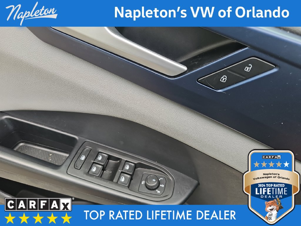 Used 2023 Volkswagen Taos SE FWD image 26