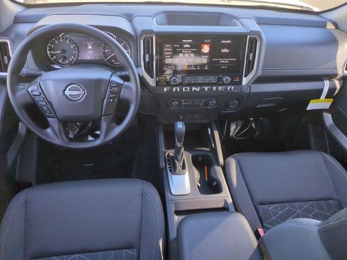 New 2026 Nissan Frontier SV w/ Tow Package RWD image 10
