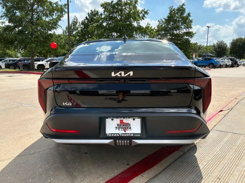 Used 2025 Kia K4 FWD image 7