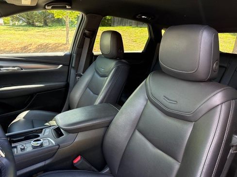 Used 2024 Cadillac XT5 Luxury AWD/4WD image 22