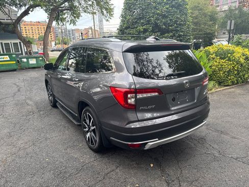Used 2019 Honda Pilot Elite image 4