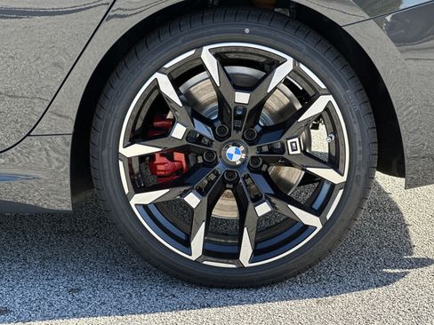 New 2026 BMW 330i Sedan w/ M Sport Package image 30