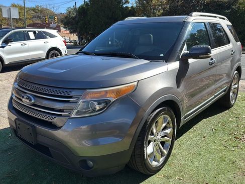 Used 2012 Ford Explorer Limited image 3