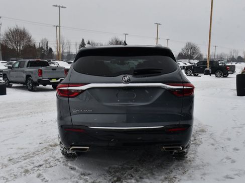 Used 2021 Buick Enclave Premium image 5