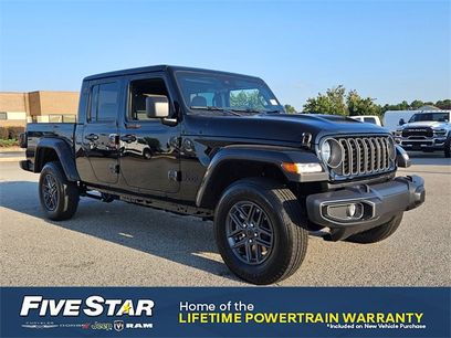 New 2025 Jeep Gladiator Sport
