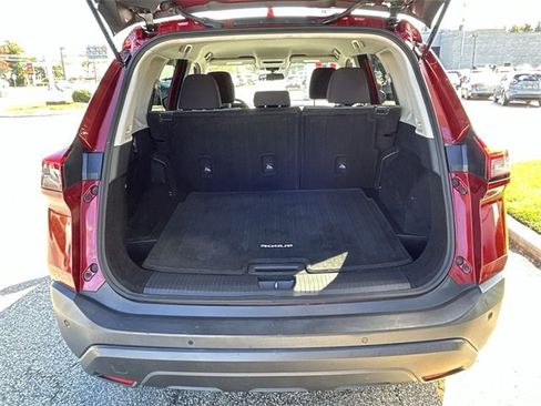 Certified 2021 Nissan Rogue S image 26