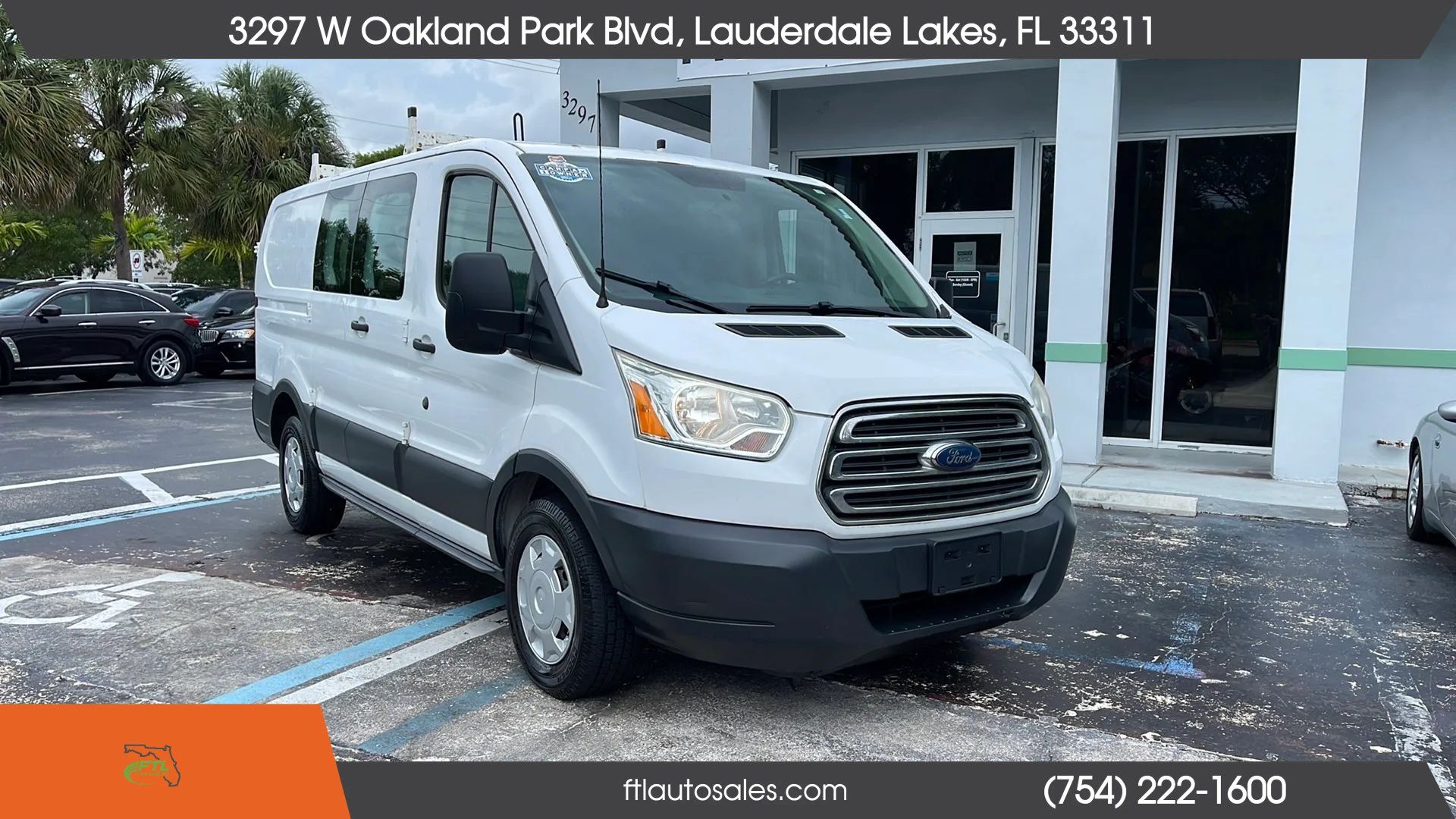 Used 2015 Ford Transit 150 130 Low Roof w/ Exterior Upgrade Package RWD image 3
