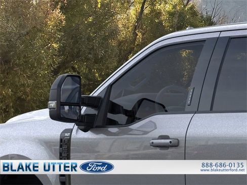 New 2026 Ford F250 XLT w/ XLT Premium Package image 21
