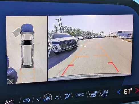 Used 2025 Chevrolet Tahoe High Country image 25