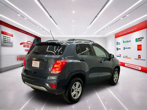 Used 2022 Chevrolet Trax LT w/ Driver Confidence Package AWD/4WD image 8