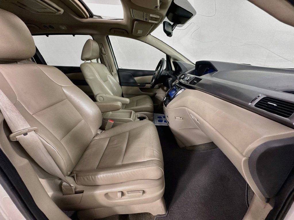 Used 2015 Honda Odyssey EX-L image 38
