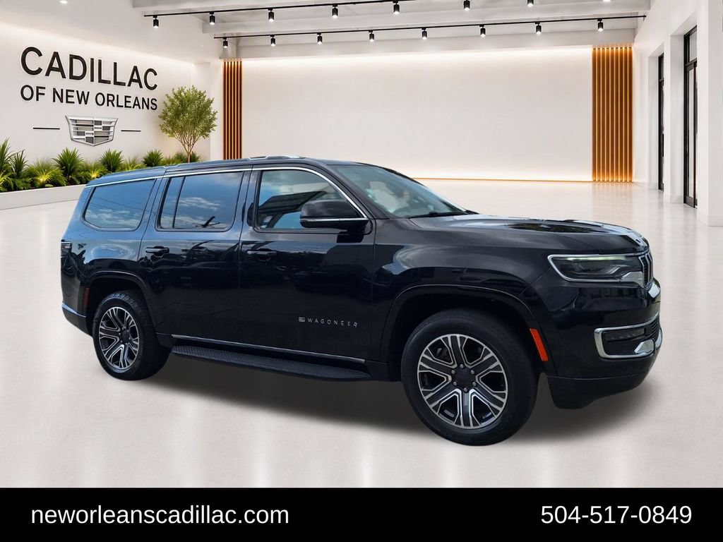Used 2024 Jeep Wagoneer Series II w/ Flexible Seating Group RWD image 1