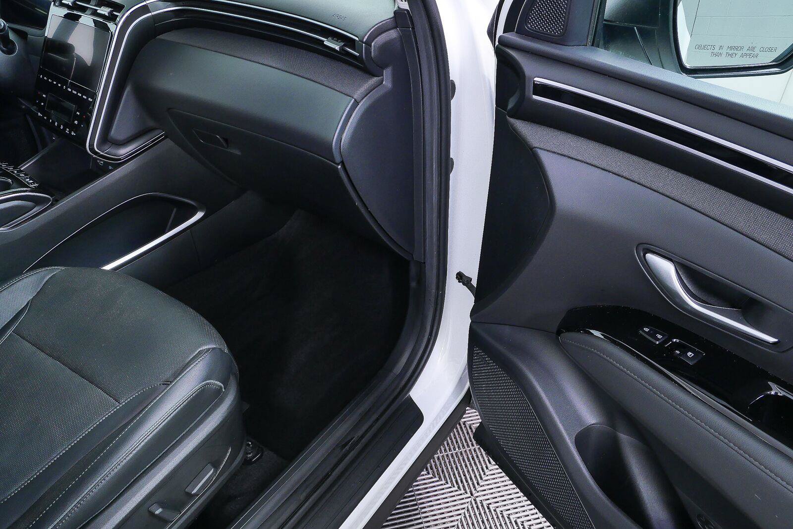 Used 2024 Hyundai Tucson Limited FWD image 23