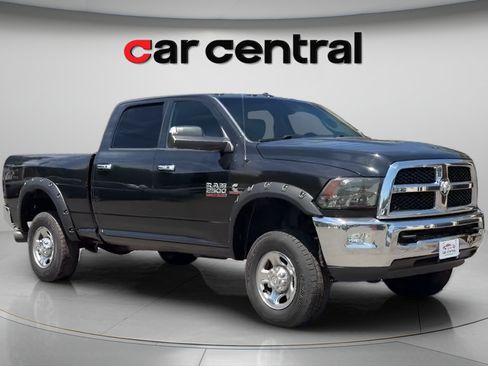 Used 2013 RAM 2500 SLT w/ Luxury Group AWD/4WD image 7