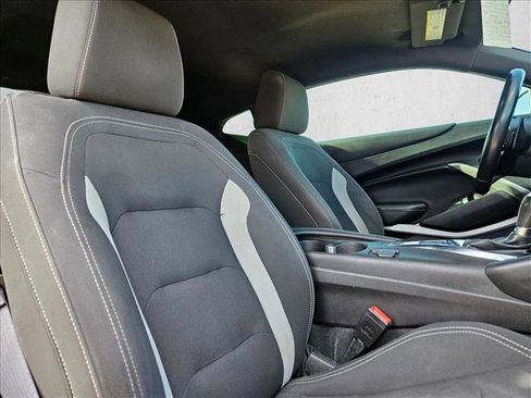 Used 2022 Chevrolet Camaro LT w/ RS Package RWD image 17