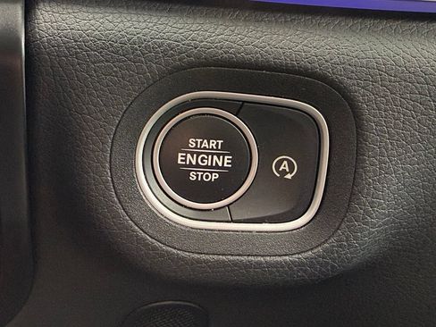 Used 2023 Mercedes-Benz GLS 450 4MATIC image 49