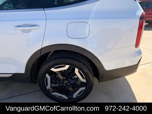Used 2025 Kia Telluride S AWD/4WD image 23