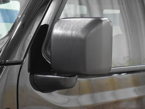 Used 2022 Jeep Wrangler Unlimited Sahara w/ LED Lighting Group image 32