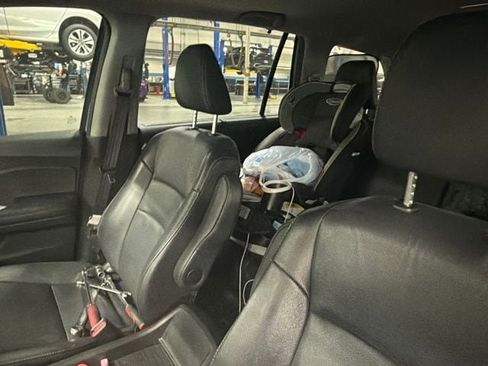 Used 2022 Honda Pilot Special Edition image 11