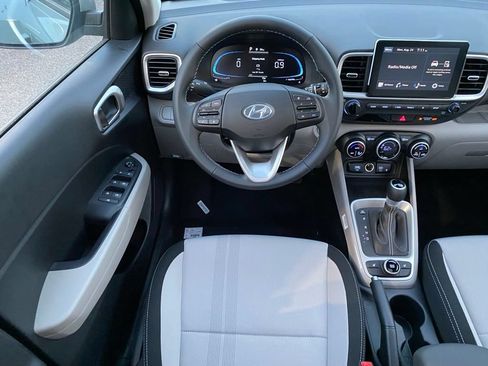 New 2026 Hyundai Venue SEL FWD image 26