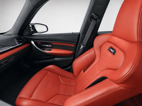 Used 2018 BMW M3 RWD image 19