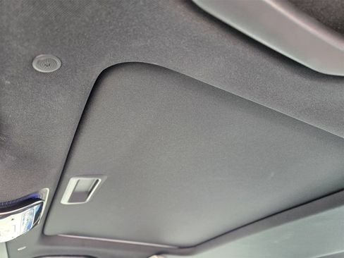 Certified 2025 Mercedes-Benz C 300 Sedan image 23