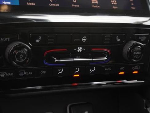 New 2025 Jeep Grand Cherokee Limited image 26