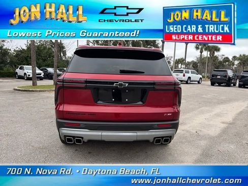 Used 2025 Chevrolet Traverse Z71 w/ Enhanced Driving Package image 10