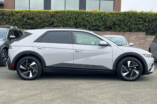 New 2027 Hyundai Ioniq 5 SEL AWD/4WD image 5