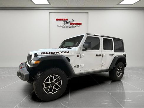 Used 2024 Jeep Wrangler Unlimited Rubicon image 3