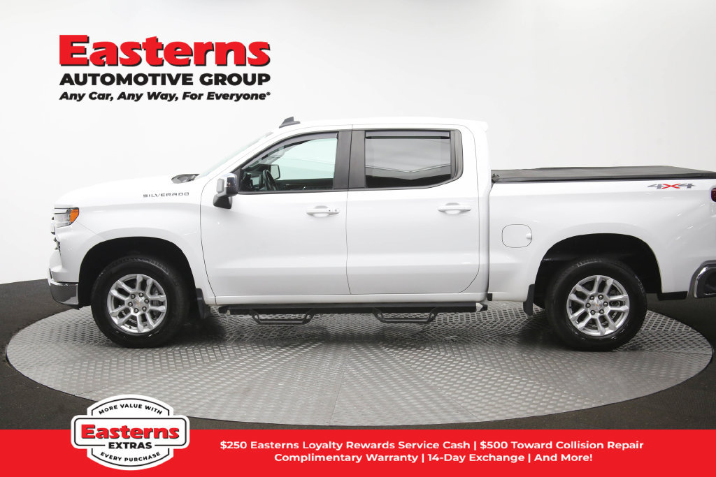Used 2023 Chevrolet Silverado 1500 LT AWD/4WD image 62