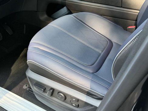New 2027 INFINITI QX80 Sensory AWD/4WD image 21