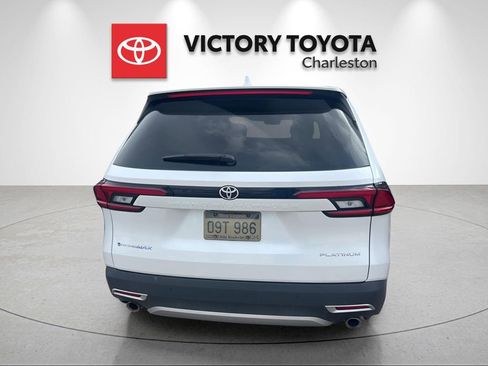 Used 2026 Toyota Grand Highlander AWD Hybrid image 7