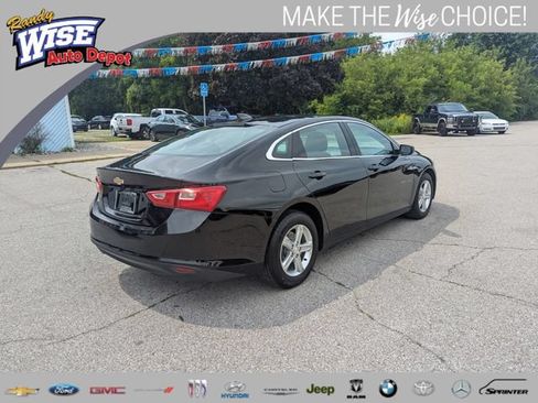 Used 2023 Chevrolet Malibu LS FWD image 3