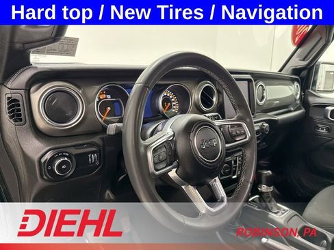 Used 2023 Jeep Wrangler Unlimited Sahara AWD/4WD image 21