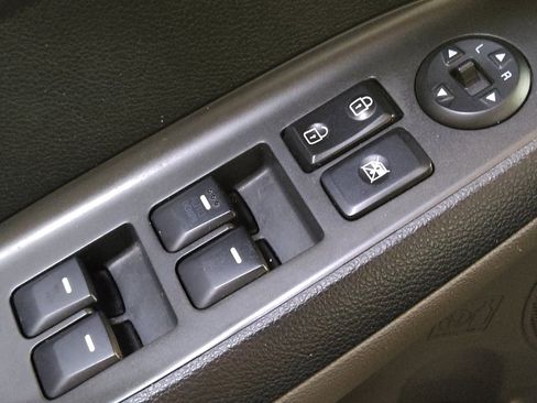 Used 2018 Kia Forte LX w/ LX Popular Package image 27