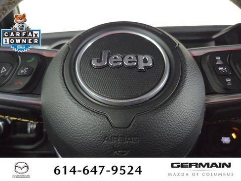 Used 2024 Jeep Wrangler Unlimited Sahara AWD/4WD image 24