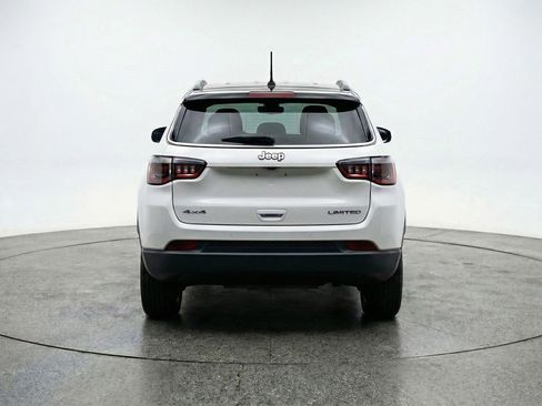 Used 2025 Jeep Compass Limited AWD/4WD image 7