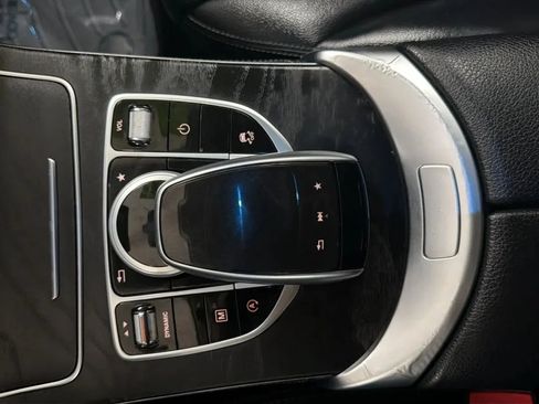 Used 2017 Mercedes-Benz GLC 300 4MATIC Coupe image 16