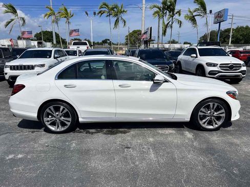 Used 2020 Mercedes-Benz C 300 Sedan image 9