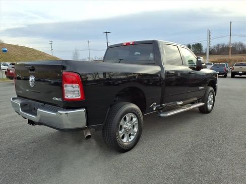 Used 2024 RAM 2500 Big Horn w/ Bed Utility Group image 4