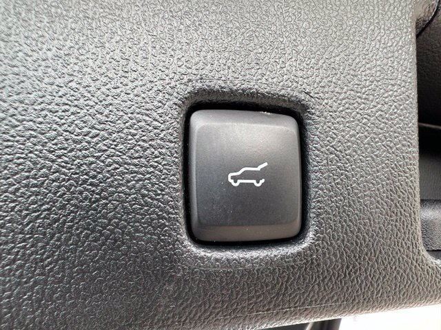Used 2023 Ford Escape ST-Line Select w/ Tech Pack #1 AWD/4WD image 12